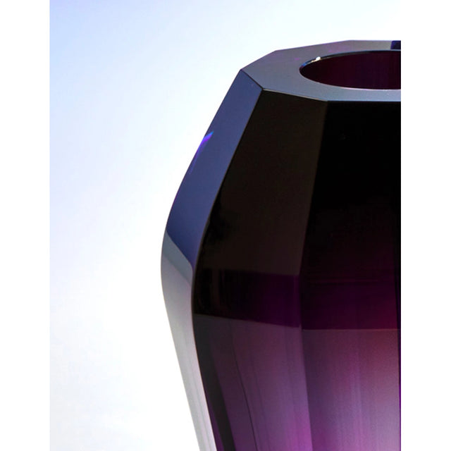 DIVA VASE IN AQUAMARINE ANETHYST