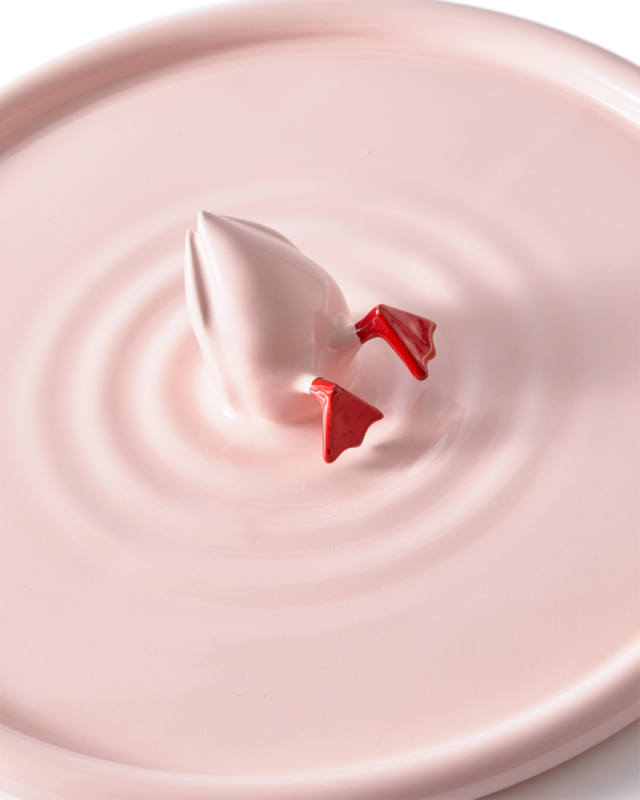 DIVING DUCK PLATE IN PINK & RED