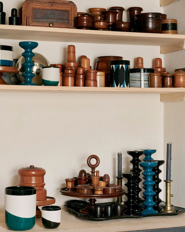 SLAVIC SMALL CANDLE HOLDER IN AUBERGINE