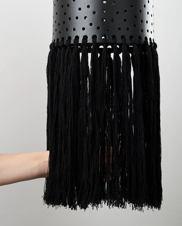 ZORI LIGHTING IN BLACK