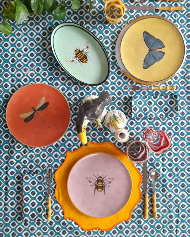 FAUNA TRAY BEE