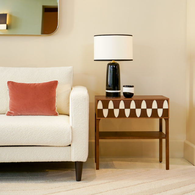 SICILIA SMALL TABLE LAMP IN BLACK RADISH