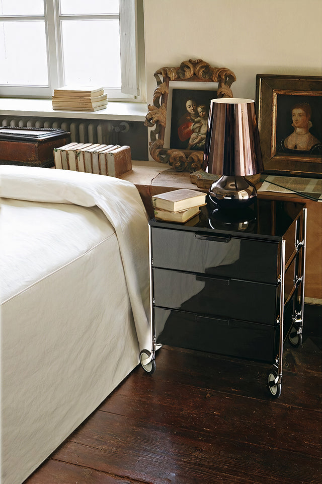 CINDY TABLE LAMP IN SILVER