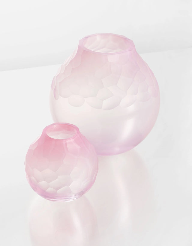 THE DOTTY SMALL VASE IN OPAL ROSE