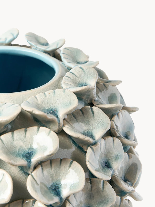ARLEA VASE IN LIGHTBLUE