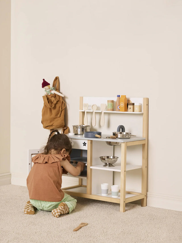 BABY KITCHEN TOY