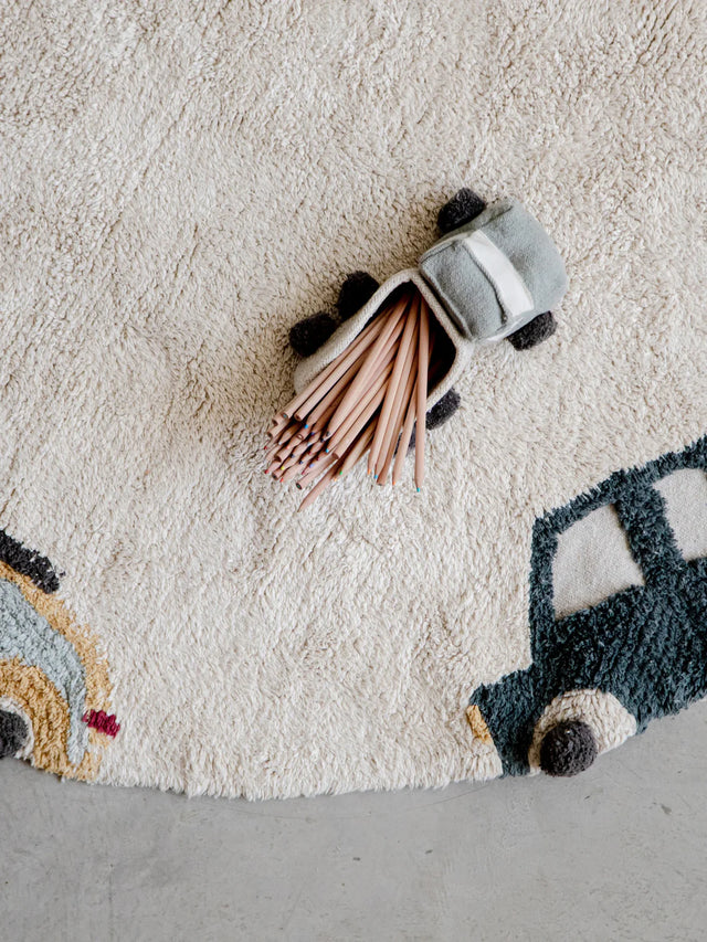 HAND-TUFTED ROUND KID'S RUG WHEELS WITH HIGH - LOW EFFECT