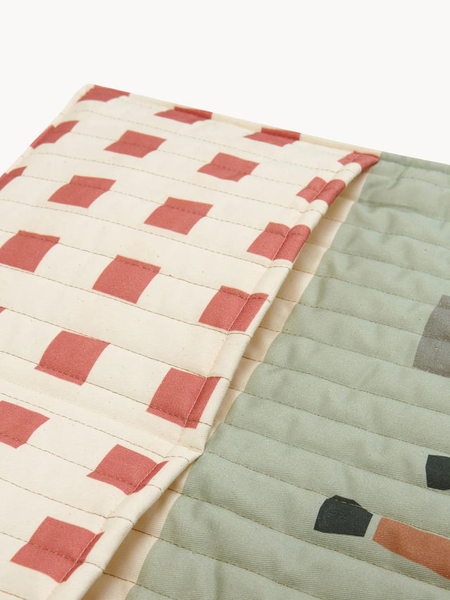 KIDS WALL ORGANIZER WITH HORSE MOTIF