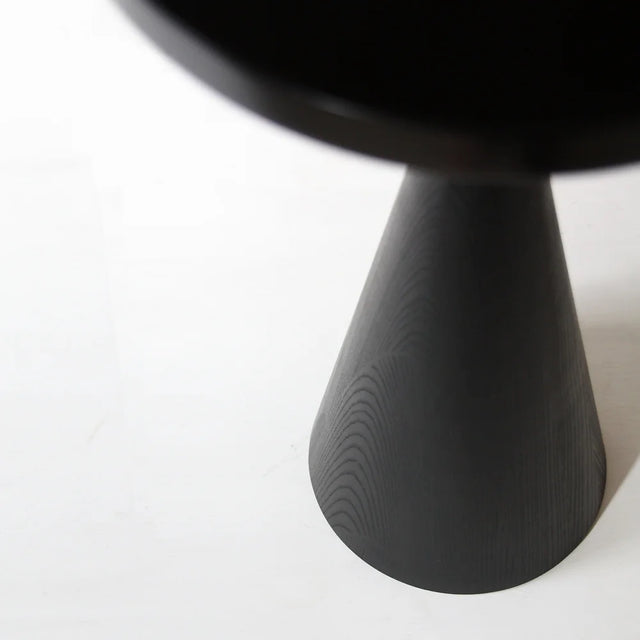 KONUS TABLE IN BLACK