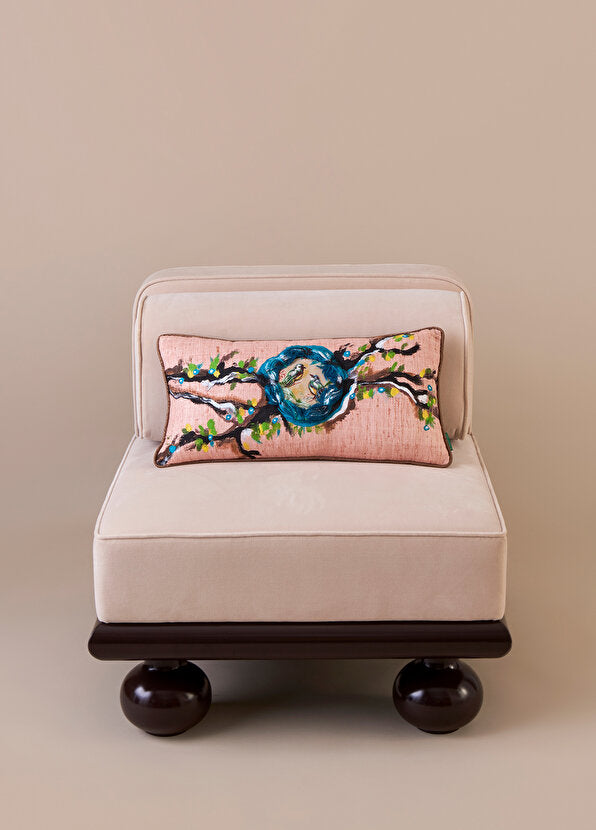 ALPAQ STUDIO. BIRDS NEST LINEN CUSHION