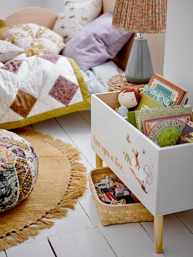 FAIRY BOOK STAND