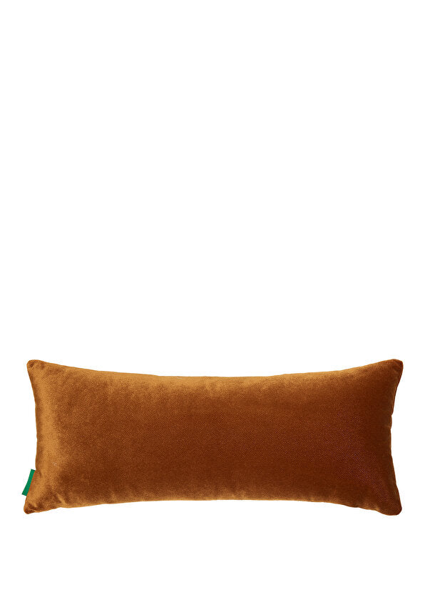 ALPAQ STUDIO. APLICATION FLOWER VELVET CUSHION