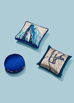 ALPAQ STUDIO. SILK CUSHION WAVES