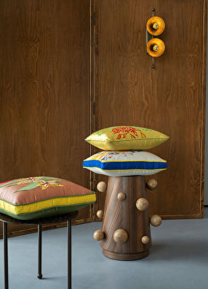 ALPAQ STUDIO. SILK CUSHION ABSTRACTION