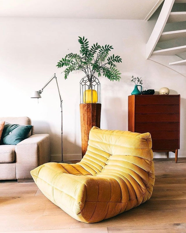 FRENCHY ARMCHAIR IN CURRY