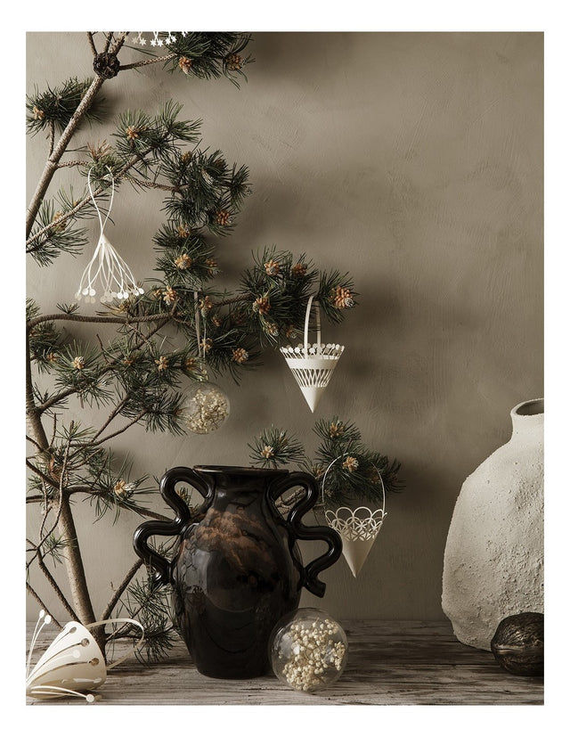VERSO BLACK VASE
