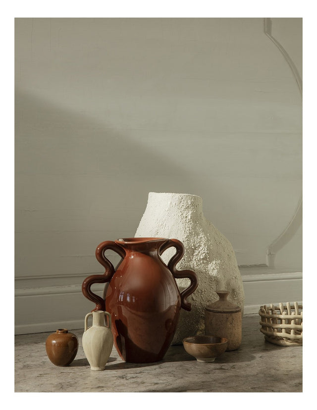 VERSO TERRACOTTA VASE