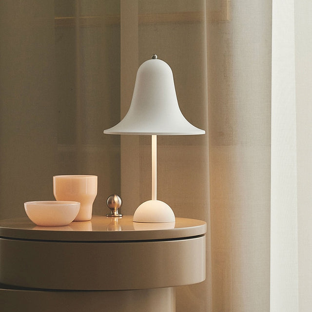 PANTOP TABLE LAMP IN MATTE WHITE 38/30 CM