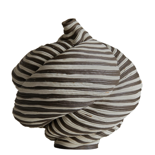 PHILIP M SOUCY VESSEL IN CACAO & MILK