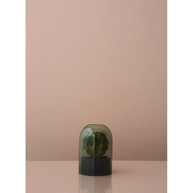 TOTA VASE IN GREEN