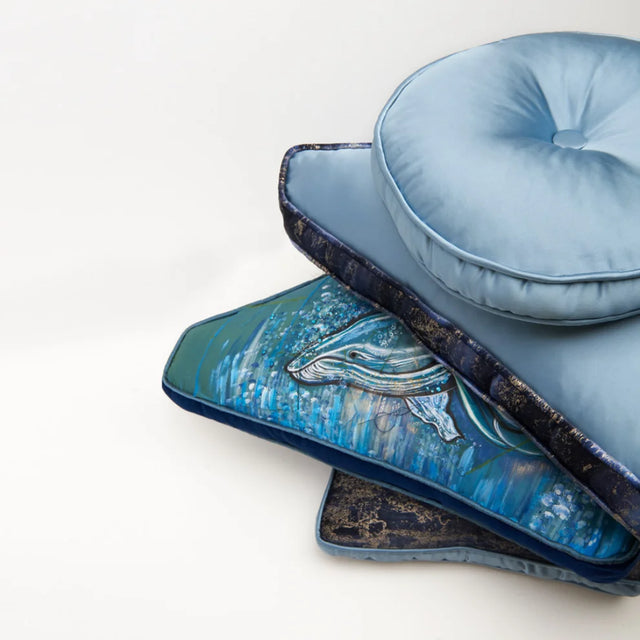 ALPAQ STUDIO. SILK TRIANGULAR CUSHION IN BLUE