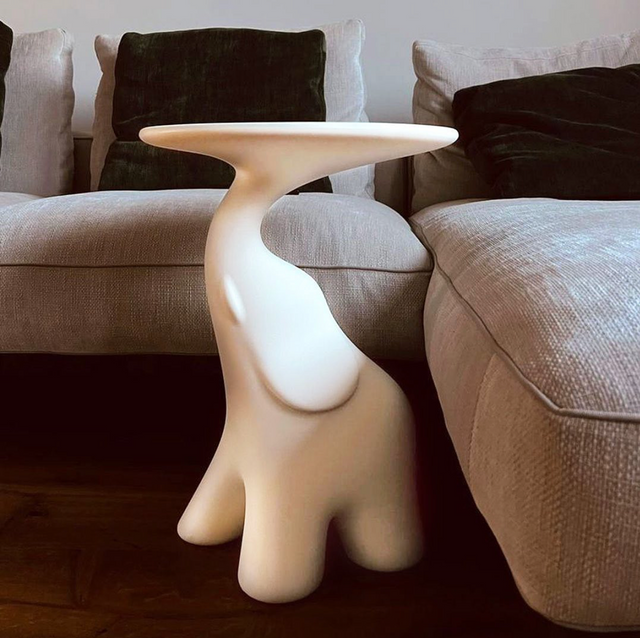 PAKO SIDE TABLE IN WHITE