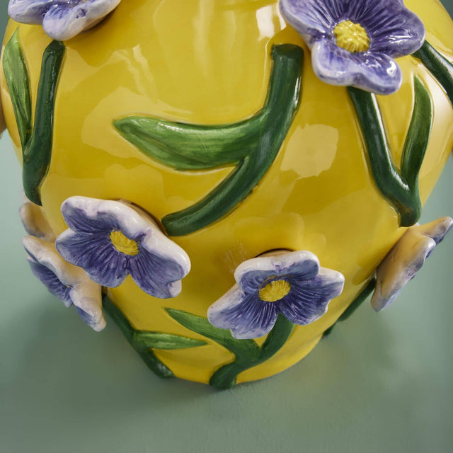 VASE SPRING WITH FLOWERS IN YELLOW