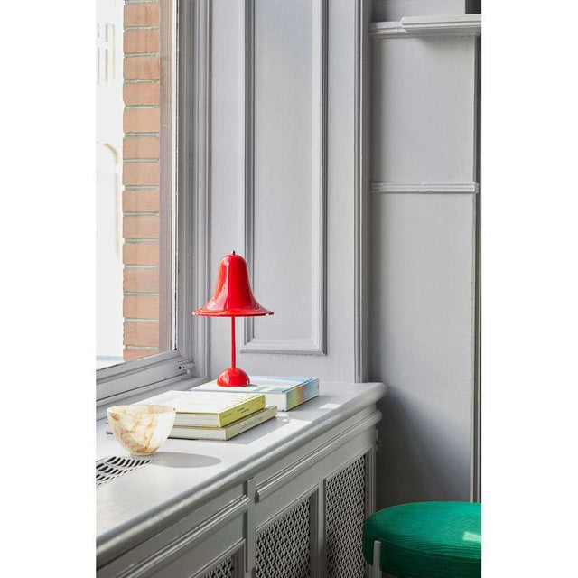 PANTOP TABLE LAMP IN BRIGHT RED 38/30 CM