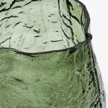 MOUN VASE