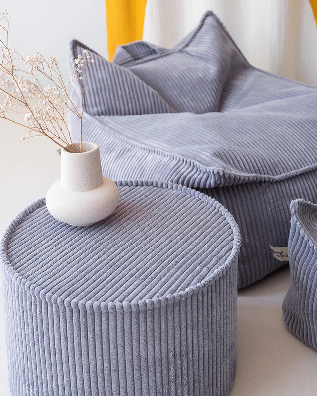 BLUEBERRY BLUE POUF