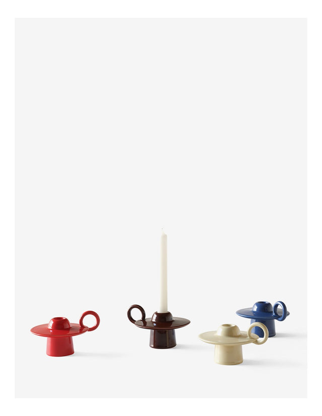 MOMENTO CANDLE HOLDER IN RED