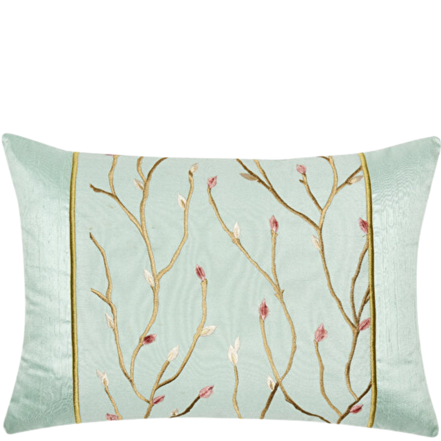 ALPAQ STUDIO.  SILK CUSHION BRODERI FLOWER