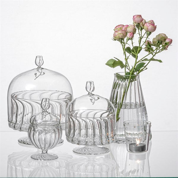 SERVING ROMANTIC GLASSWARE BOWL WITH A LID