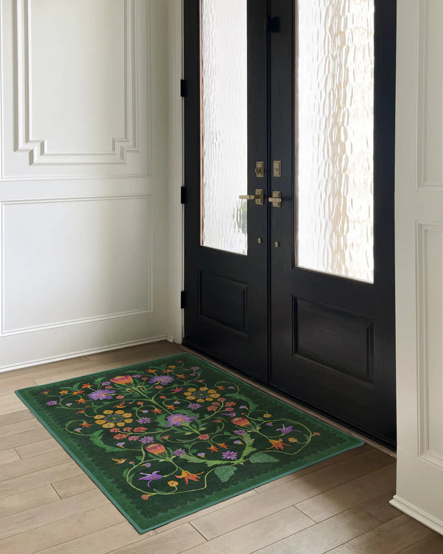 IRIS APPLE PROTEA RUG IN FOREST GREEN