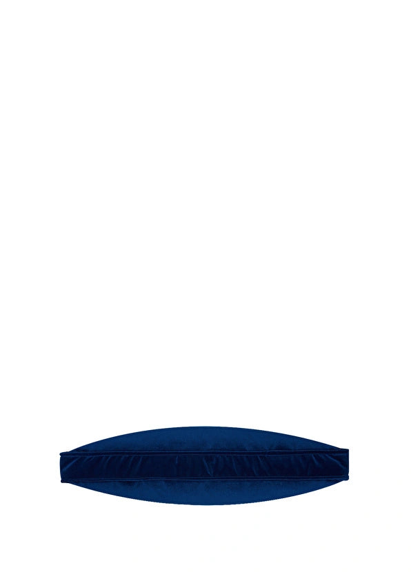 ALPAQ STUDIO. SILK TRIANGULAR CUSHION IN MAVI
