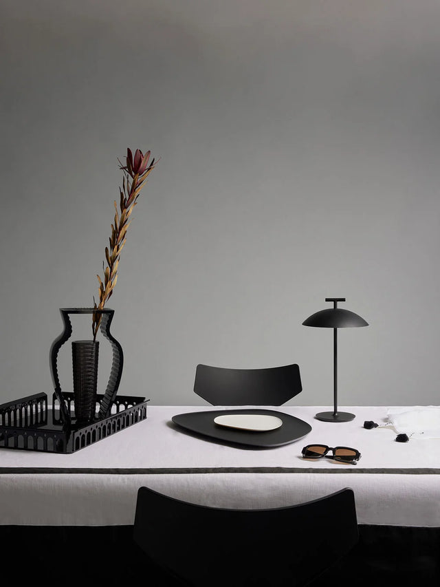 MINI GEEN-A TABLE LAMP IN BLACK