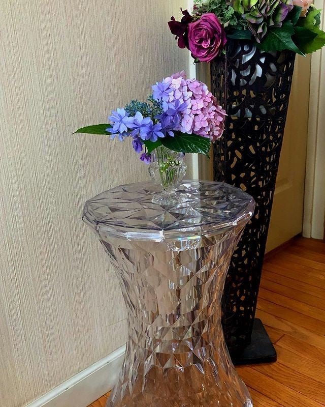 STONE TABLE IN CRYSTAL