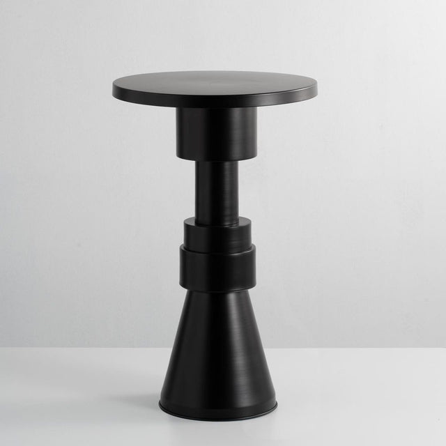 CHESS STAND BLACK