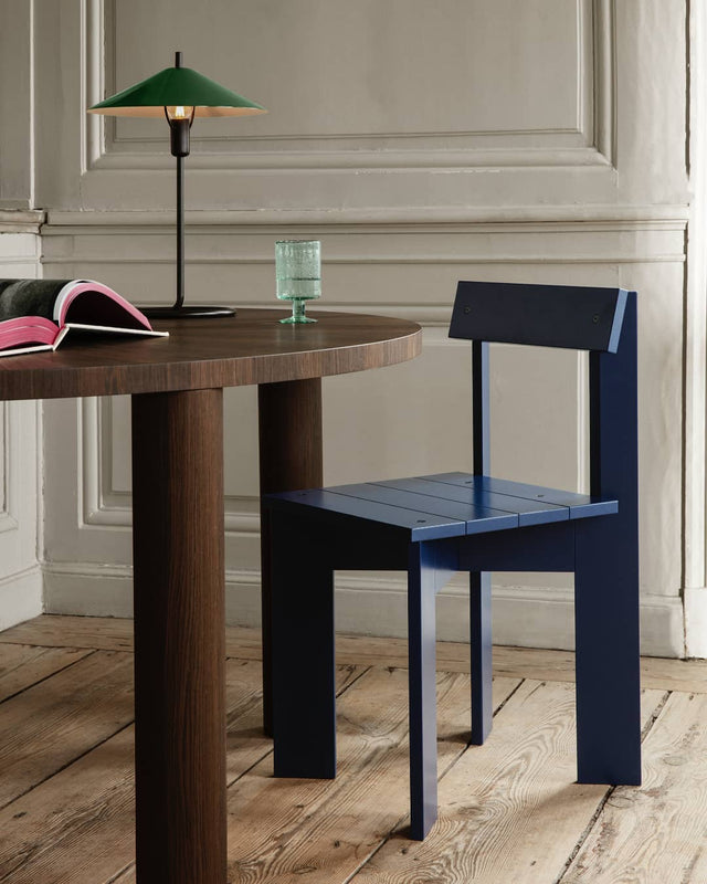 FILO TABLE LAMP IN DARK OLIVE