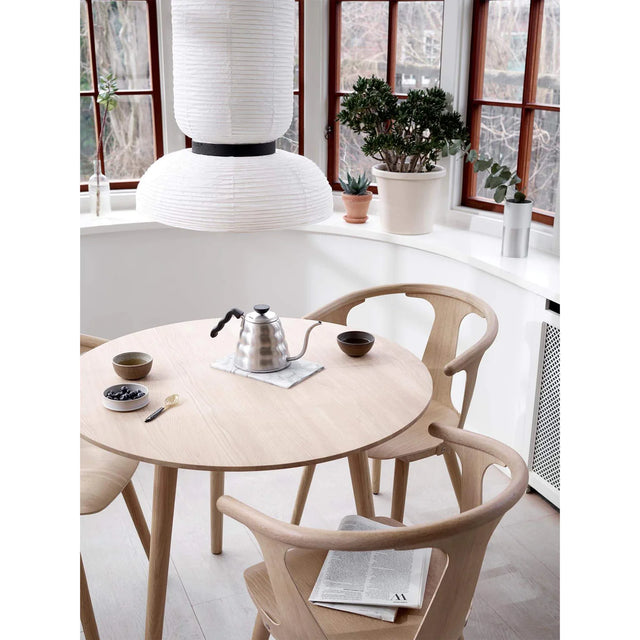 FORMAKAMI V3 LIGHTING IN IVORY WHITE