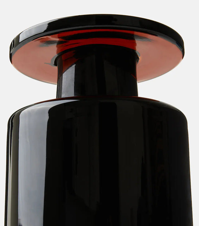 WIND & FIRE VASE IN BLACK