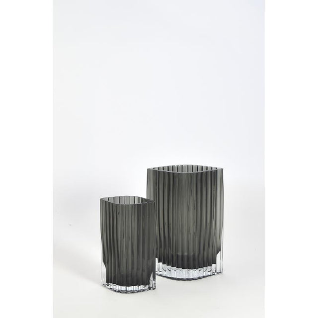 FOLIUM TALL VASE IN GREY