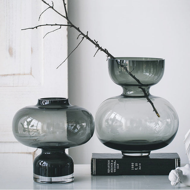 DUKA SMALL VASE IN BLACK