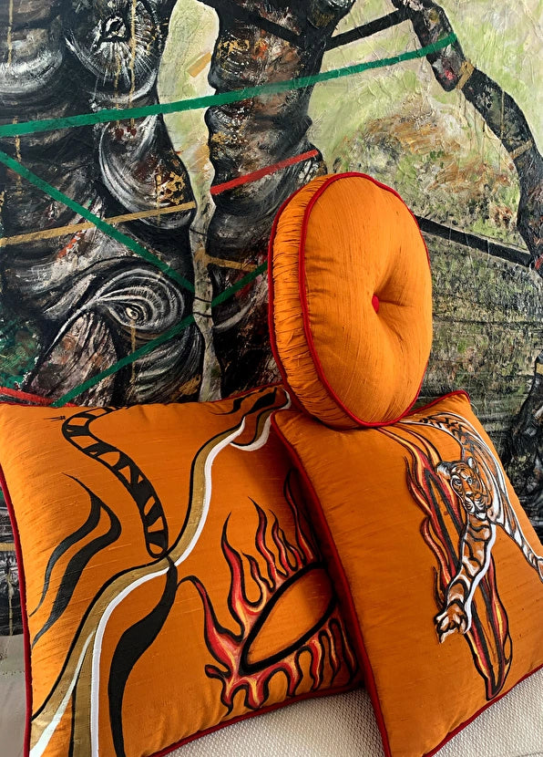 ALPAQ STUDIO. BURNING EYE SILK CUSHION